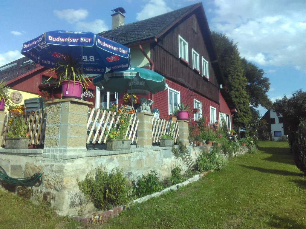 Jablonné v Podještědí U Tri Kocek酒店 外观 照片